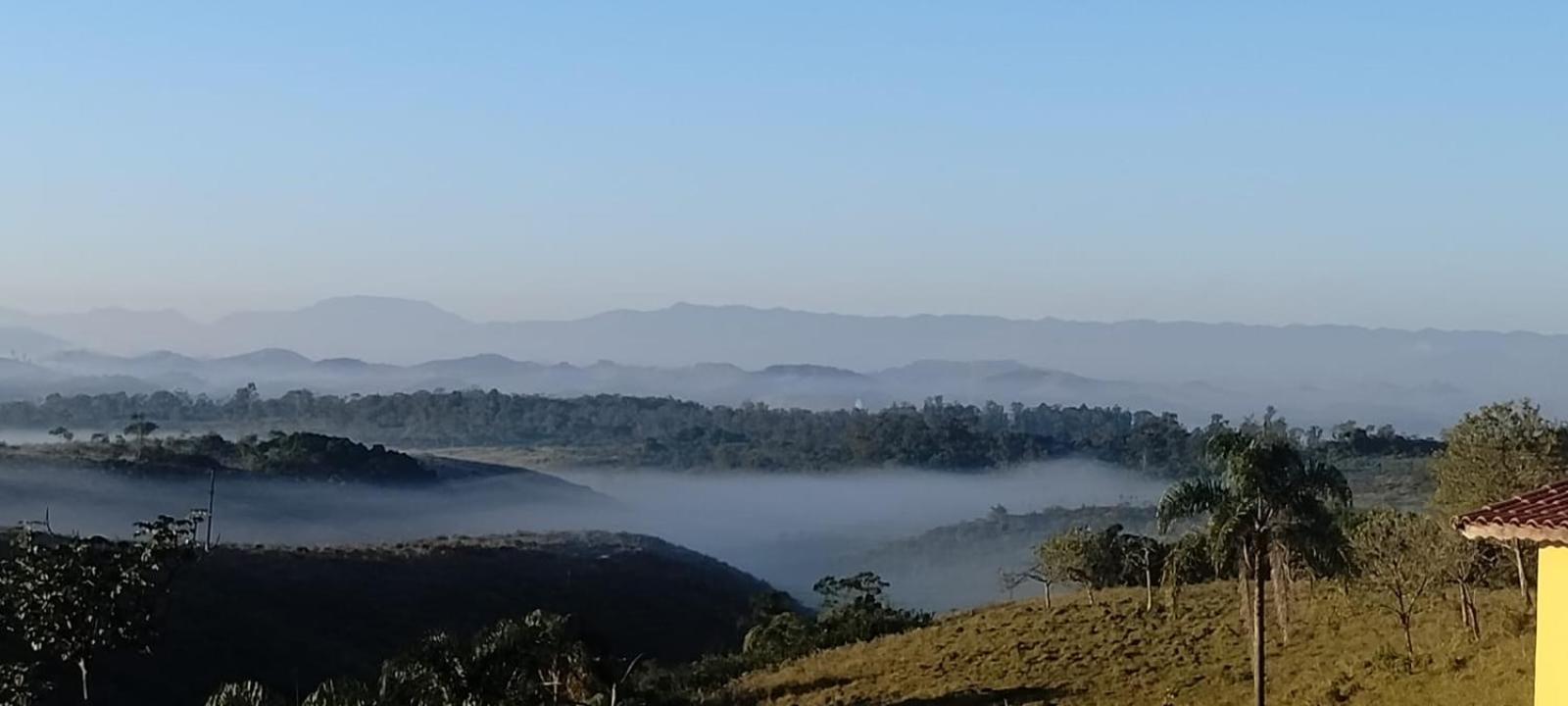 Hospedagem Encantos Da Serra 伊塔蒂亚亚 外观 照片